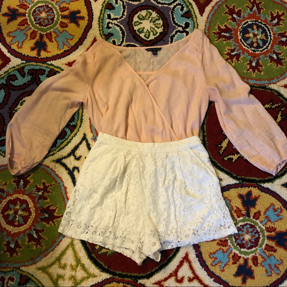 Hollister White Lace High Waisted Shorts